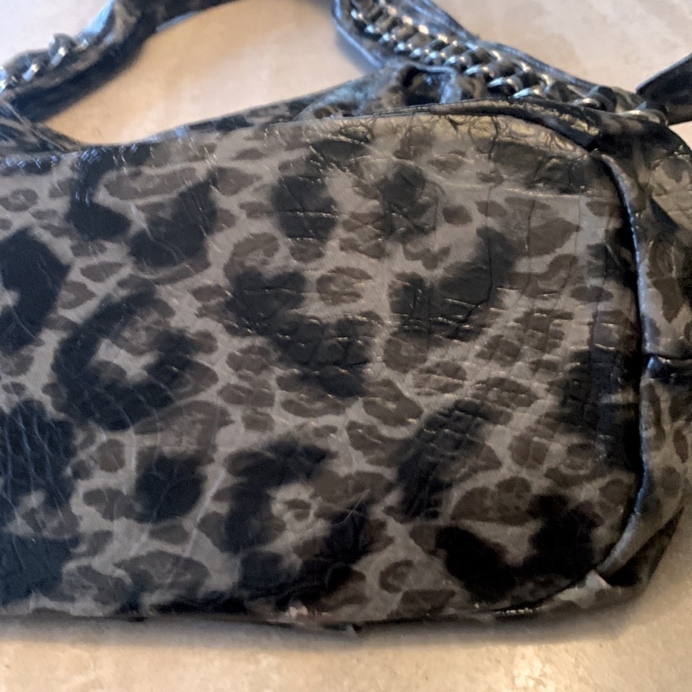 ALDO black/grey leopard bag, top handles, chains. faux leather, zip, pocket. EUC - Picture 9 of 17